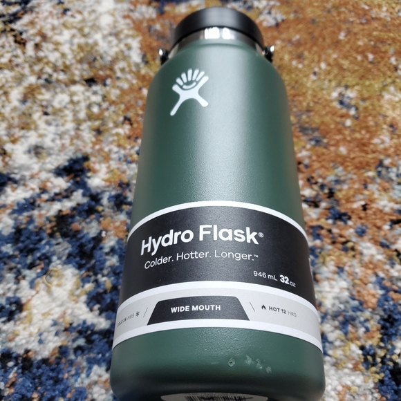 Hydro‎ Flask 32oz bottle - Picture 1 of 3